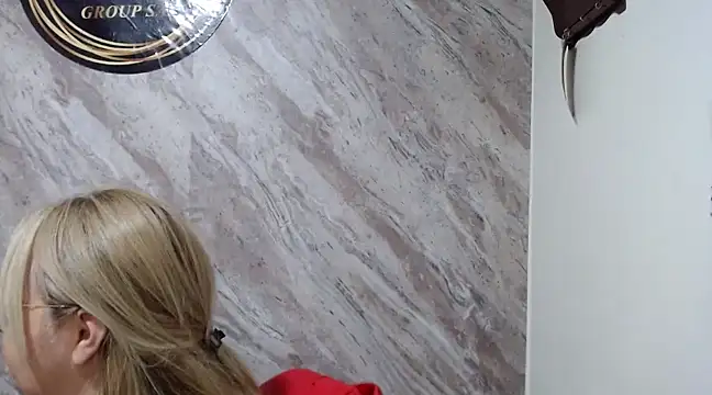 Snapshot of Mia_Davies2 chatting on 7, 3, 2025 Mia Davies2 online show from 7, 3, 2025