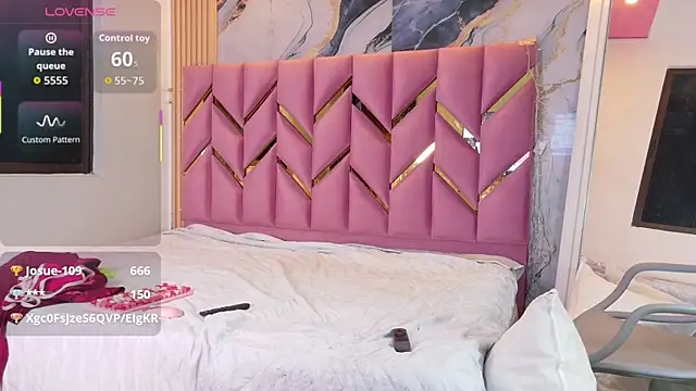 daddyissuesss  online show from 15, 10, 2025