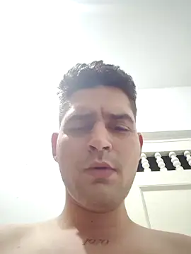 Snapshot of Nicolas_Fellener chatting on 4, 1, 2025 Nicolas Fellener online show from 4, 1, 2025