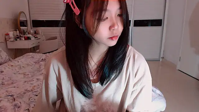 -Lucky Girl online show from 21, 11, 2025