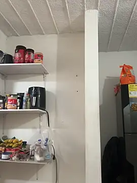 emmyjhonson07 online show from 14, 4, 2026