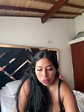 Snapshot of emmyjhonson07 chatting on 16, 7, 2026 emmyjhonson07 online show from 16, 7, 2026