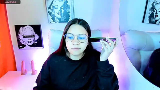 SamanthaRoldaan online show from 24, 3, 2026