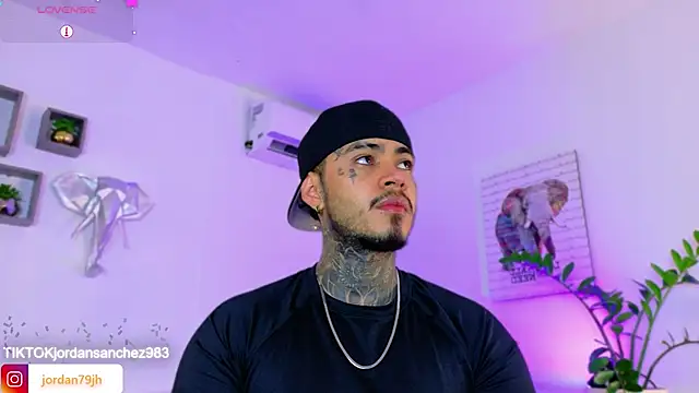 JordanSmiith  online show from 19, 3, 2026