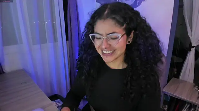 witchviolet online show from 3, 12, 2025