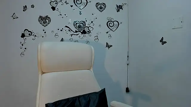 Snapshot of Linisprincehot69 chatting on 1, 11, 2025 Linisprincehot69 online show from 1, 11, 2025