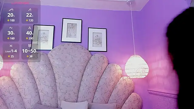 chloe watson  online show from 18, 3, 2025