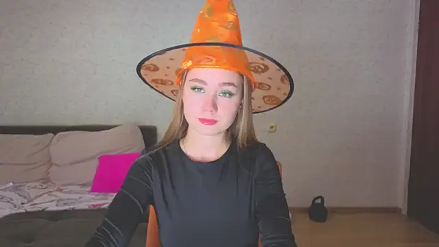 natali2550 online show from 28, 10, 2025