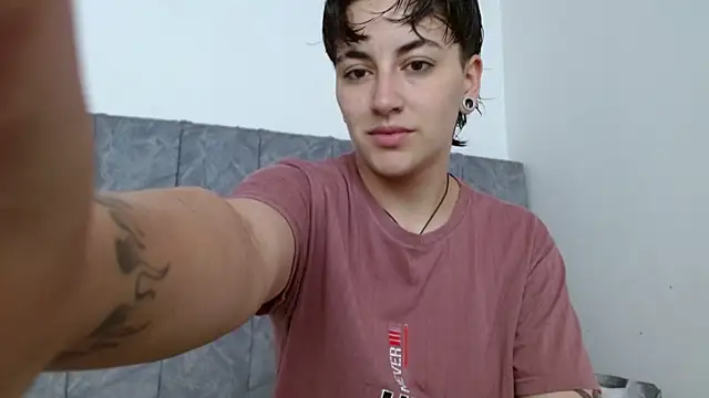 linda 33 online show from 10, 10, 2025