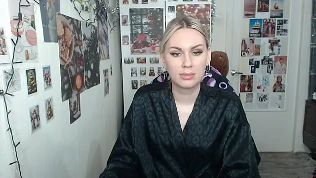 Snapshot of CapriScorpion chatting on 16, 12, 2024 CapriScorpion online show from 16, 12, 2024