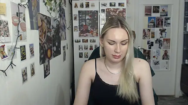 Snapshot of CapriScorpion chatting on 27, 1, 2025 CapriScorpion online show from 27, 1, 2025