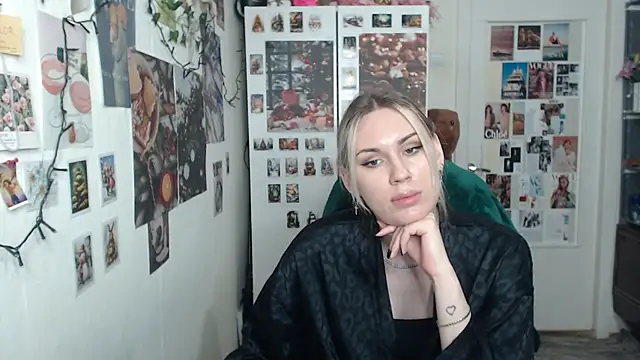 Snapshot of CapriScorpion chatting on 31, 1, 2025 CapriScorpion online show from 31, 1, 2025