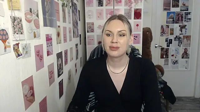 Snapshot of CapriScorpion chatting on 27, 2, 2025 CapriScorpion online show from 27, 2, 2025