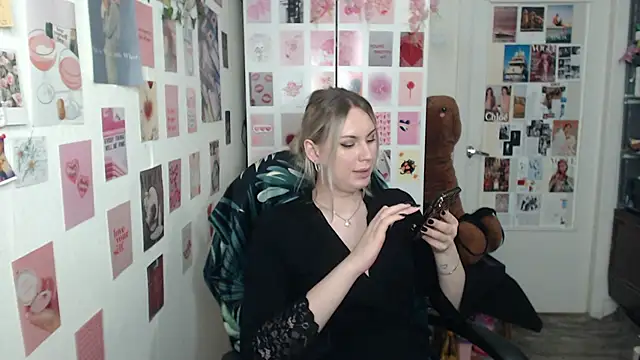 Snapshot of CapriScorpion chatting on 13, 3, 2025 CapriScorpion online show from 13, 3, 2025