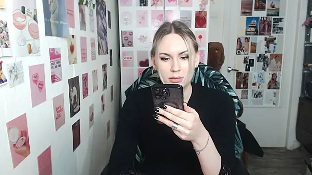 Snapshot of CapriScorpion chatting on 14, 3, 2025 CapriScorpion online show from 14, 3, 2025
