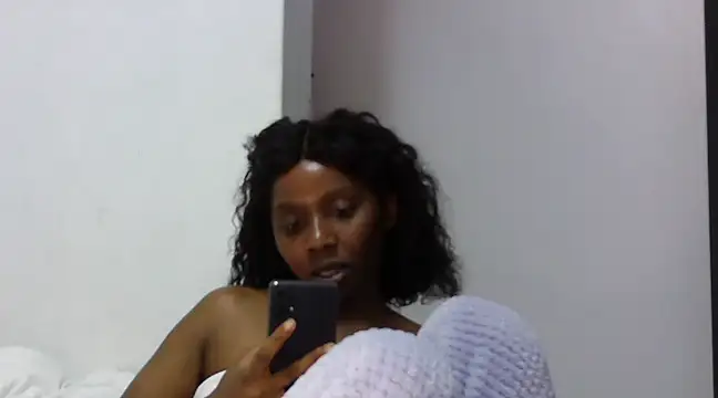 Sexxybella27 online show from 18, 2, 2025