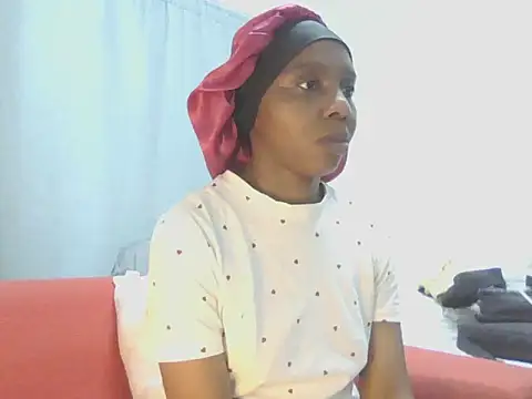 Snapshot of Sexxybella27 chatting on 2, 6, 2026 Sexxybella27 online show from 2, 6, 2026