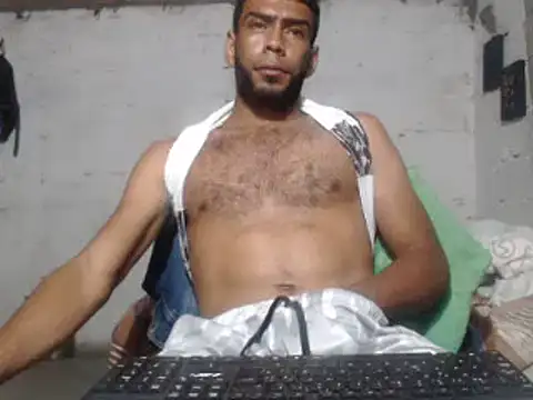 Snapshot of erik_alexander chatting on 16, 1, 2025 erik alexander online show from 16, 1, 2025