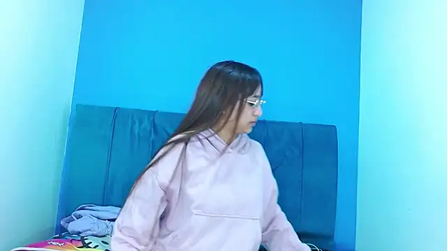 angelicatorrecm101 online show from 14, 12, 2024