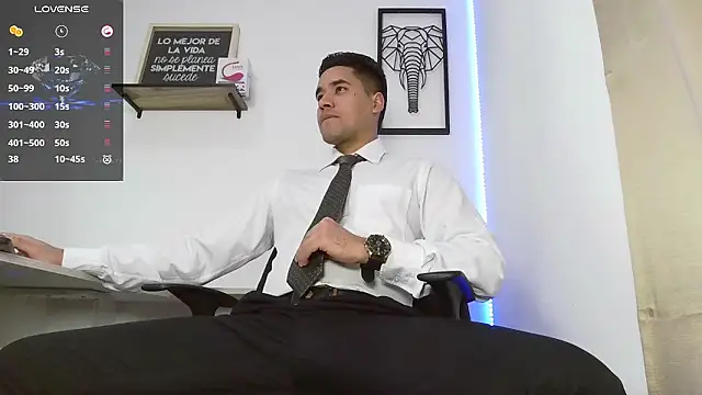 Thonydupont online show from 2, 12, 2024