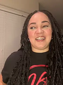 Snapshot of DestineeJayde chatting on 21, 3, 2025 DestineeJayde online show from 21, 3, 2025