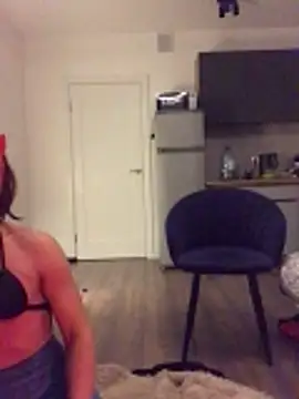 BigAssKi online show from 24, 2, 2026