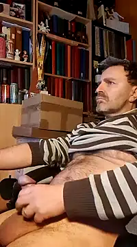 Snapshot of Tigerhill2023 chatting on 18, 2, 2025 Tigerhill2023 online show from 18, 2, 2025