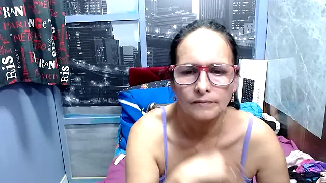 Snapshot of Nastylatinaxxx chatting on 9, 1, 2025 Nastylatinaxxx online show from 9, 1, 2025