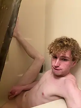 Snapshot of CreamyAustin chatting on 18, 1, 2026 CreamyAustin online show from 18, 1, 2026