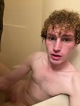 Snapshot of CreamyAustin chatting on 13, 3, 2026 CreamyAustin online show from 13, 3, 2026