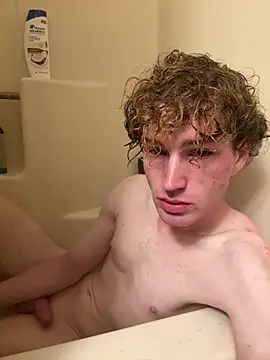 Snapshot of CreamyAustin chatting on 22, 3, 2026 CreamyAustin online show from 22, 3, 2026