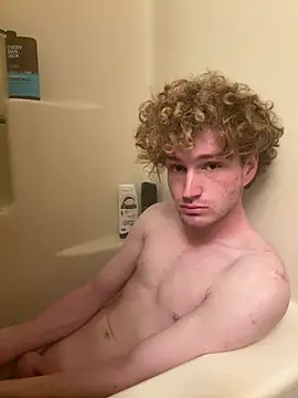 Snapshot of CreamyAustin chatting on 29, 3, 2026 CreamyAustin online show from 29, 3, 2026