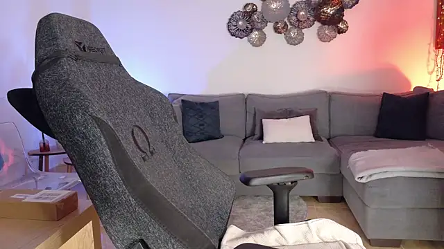 angela 88 online show from 25, 2, 2025