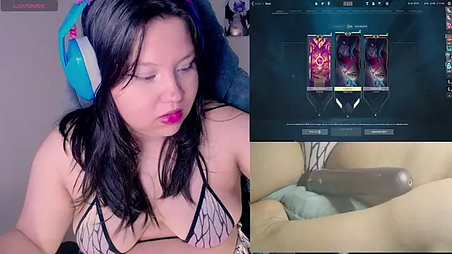 Snapshot of crystal7u7 chatting on 10, 12, 2024 crystal7u7 online show from 10, 12, 2024