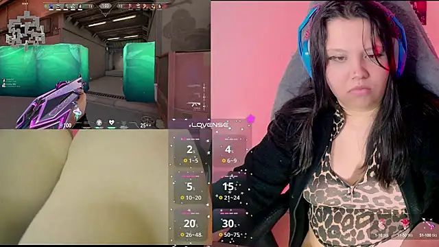 Snapshot of crystal7u7 chatting on 14, 1, 2025 crystal7u7 online show from 14, 1, 2025