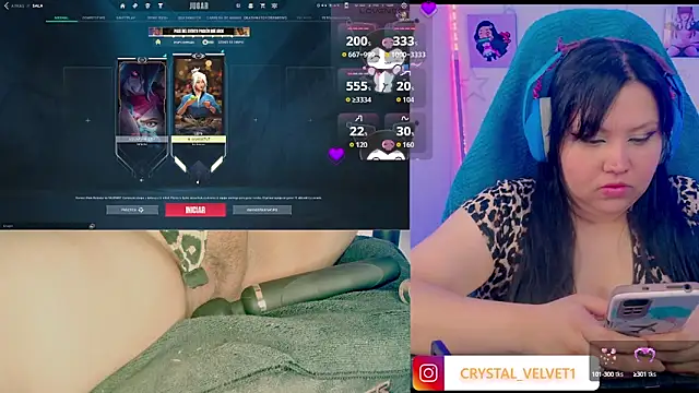 Snapshot of crystal7u7 chatting on 3, 10, 2025 crystal7u7 online show from 3, 10, 2025