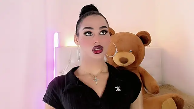 Snapshot of amal_baddell chatting on 17, 1, 2026 amal baddell online show from 17, 1, 2026