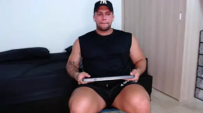 frank myles online show from 27, 1, 2025