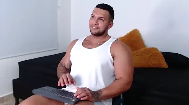 frank myles online show from 18, 2, 2025