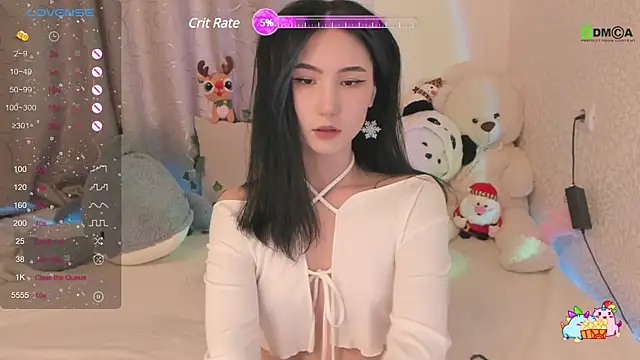 EmmaHixLove online show from 31, 12, 2024