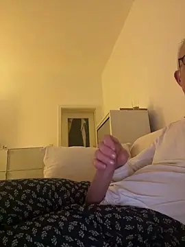 Frank22xx online show from 28, 2, 2026