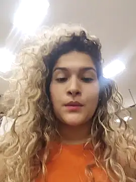 Snapshot of Sara_smiiith211 chatting on 9, 12, 2024 Sara smiiith211 online show from 9, 12, 2024
