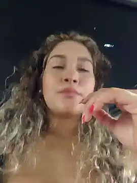 Snapshot of Sara_smiiith211 chatting on 17, 12, 2024 Sara smiiith211 online show from 17, 12, 2024