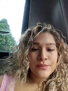 Snapshot of Sara_smiiith211 chatting on 24, 1, 2025 Sara smiiith211 online show from 24, 1, 2025