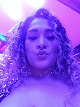 Snapshot of Sara_smiiith211 chatting on 21, 9, 2025 Sara smiiith211 online show from 21, 9, 2025