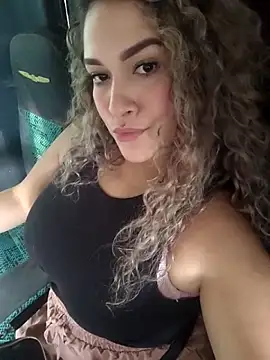 Sara smiiith211 online show from 24, 3, 2026