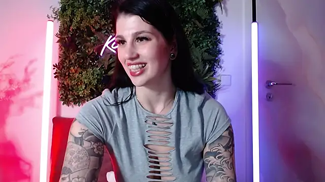 KiraKane1 online show from 27, 1, 2025