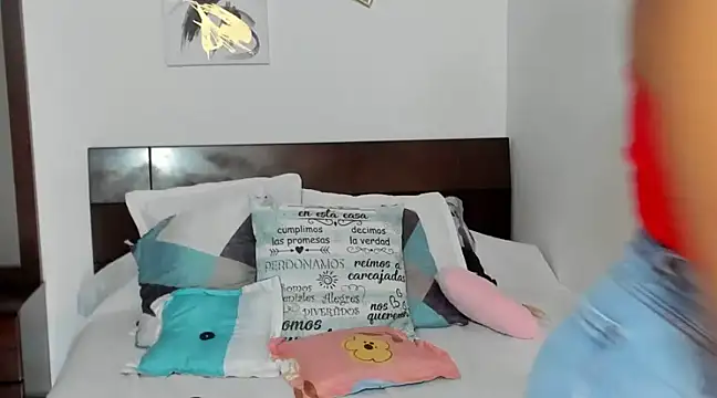 Snapshot of EmilyPeytonn chatting on 20, 1, 2025 EmilyPeytonn online show from 20, 1, 2025