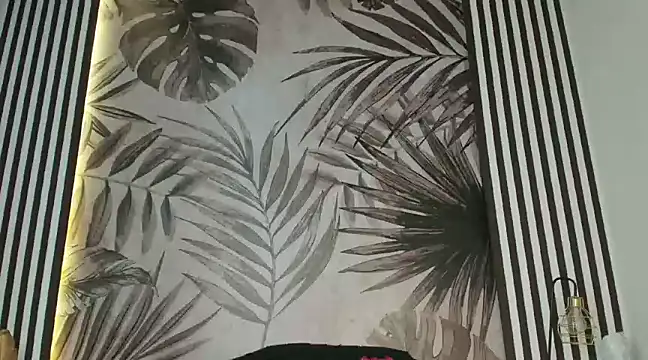 Samaantha-White online show from 4, 1, 2025