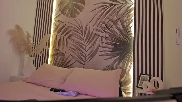 Samaantha-White online show from 24, 3, 2026